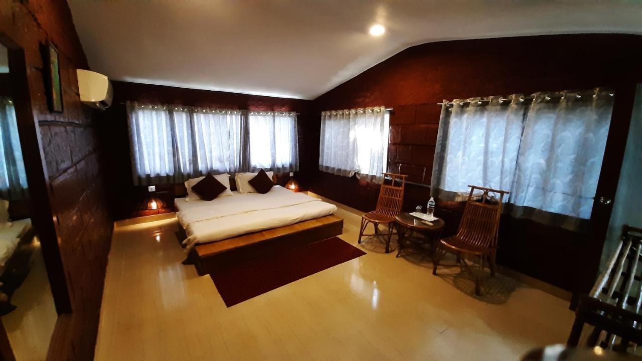 Anandvan Holiday Homes, Wai Exteriér fotografie