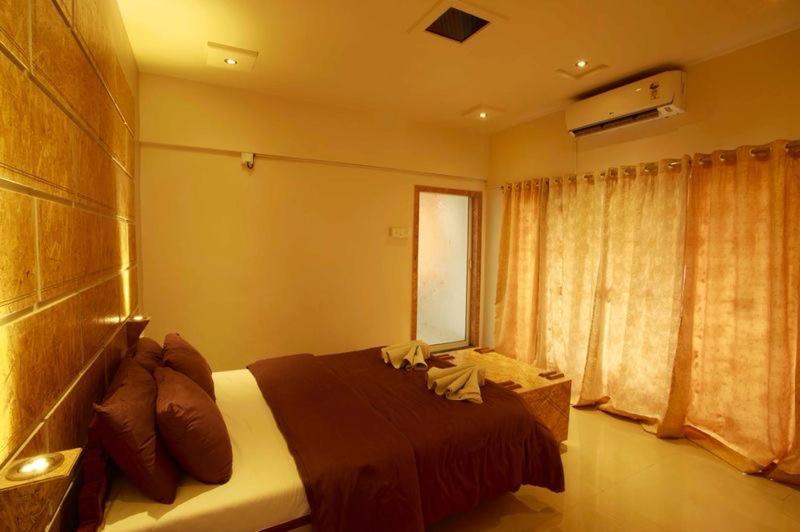 Anandvan Holiday Homes, Wai Exteriér fotografie