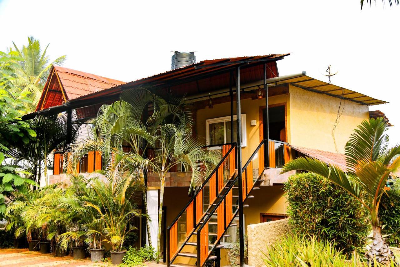 Anandvan Holiday Homes, Wai Exteriér fotografie